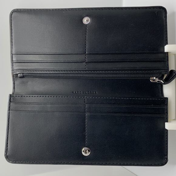 MARC JACOBS Pebbled Leather tan Continental Zip around Wallet - Picture 3 of 7